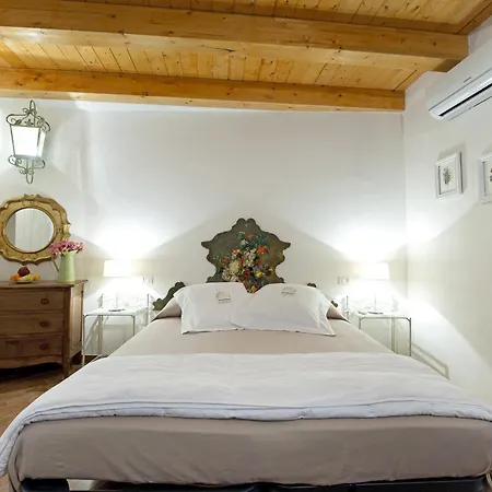 Le Dello Zodiaco Diffuso Hotell 4*