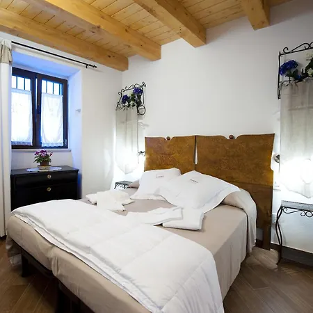 Le Dello Zodiaco Diffuso Modica